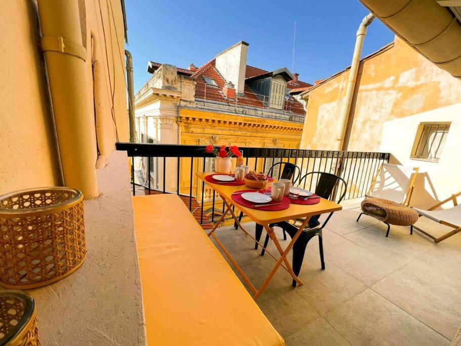 Beautiful Top Floor & Terrasse Nice Bagian luar foto
